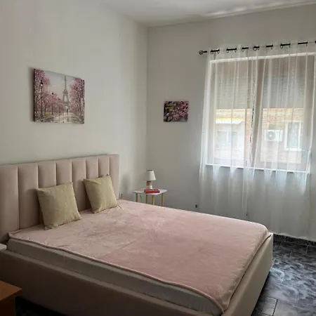 Premium Comfort טיראנה