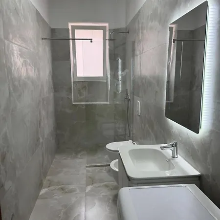 Premium Comfort * Tirana